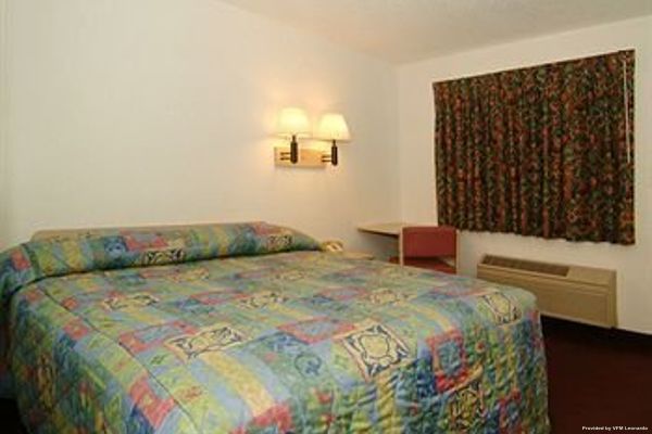 VAGABOND INN MERCED (Merced)